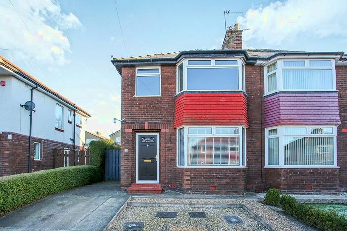 3 Bedroom Semi-Detached House To Rent In Knowe Park Avenue, Carlisle, CA3