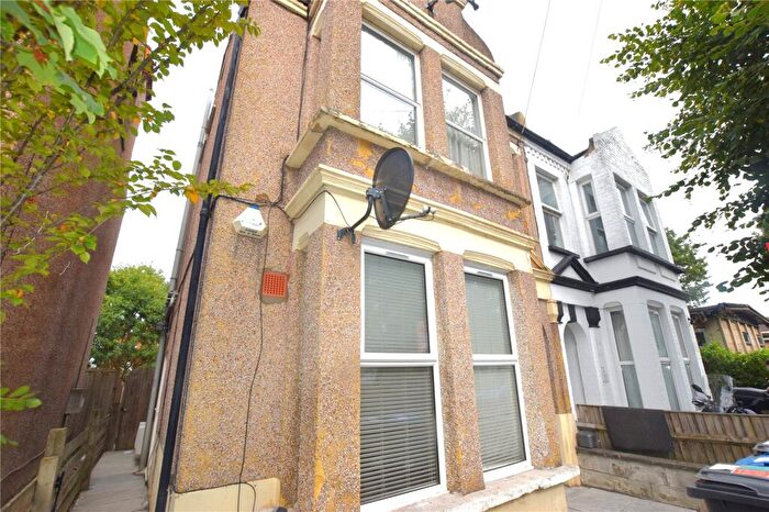 2 Bedroom Property To Rent In Spring Lane, London, SE25