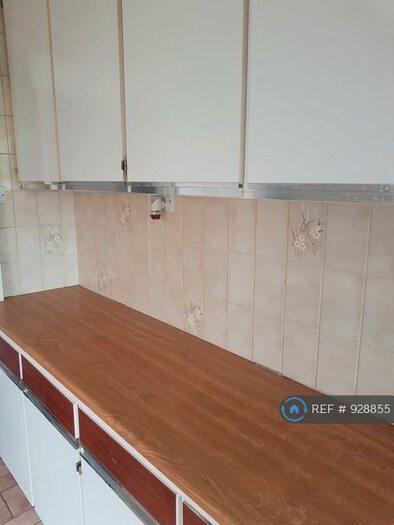 4 Bedroom Semi-Detached House To Rent In Woodlands Farm Road, Birmingham, B24