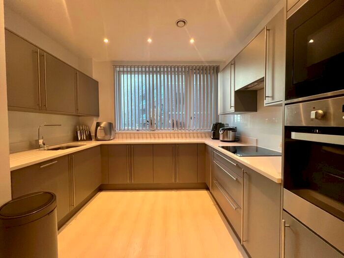 4 Bedroom Town House To Rent In Benson Street, Barking, IG11
