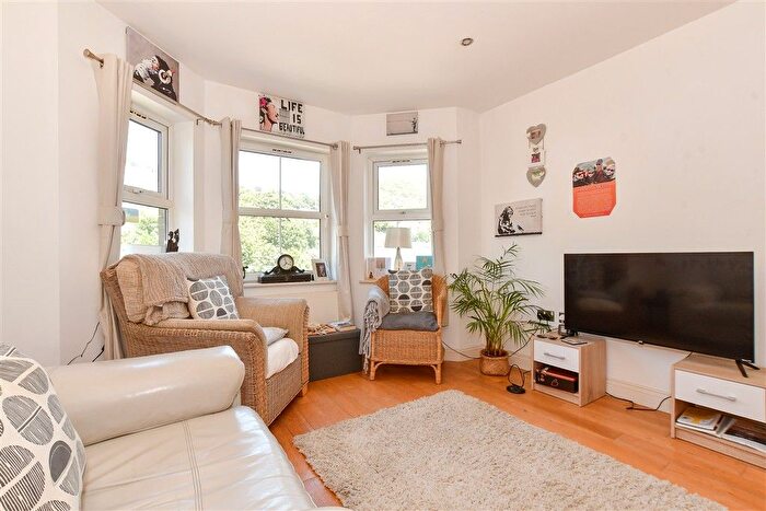2 Bedroom Flat For Sale In Alpine Road, Ventnor, Isle Of Wight, PO38