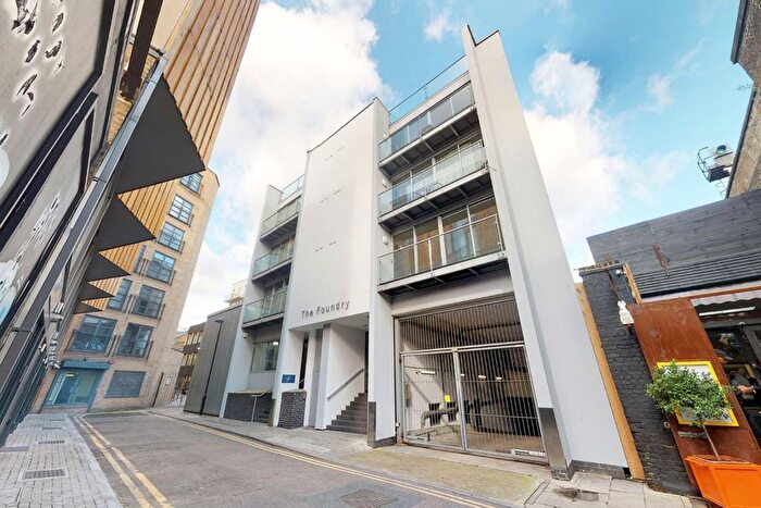 3 Bedroom Flat To Rent In Dereham Place, Shoreditch, EC2A
