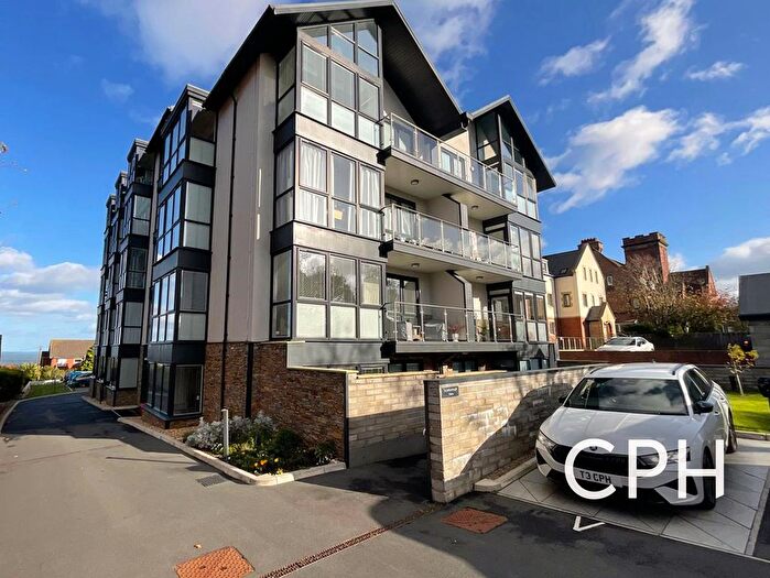 1 Bedroom Flat For Sale In Filey Road, Scarborough View Apartments, YO11