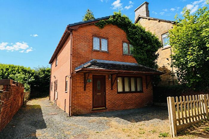 4 Bedroom Detached House For Sale In Brynisa Road, Brynteg, Wrexham, LL11