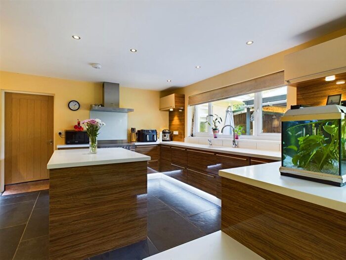 5 Bedroom Detached House For Sale In Trethiggey Crescent, Quintrell Downs, Newquay, TR8