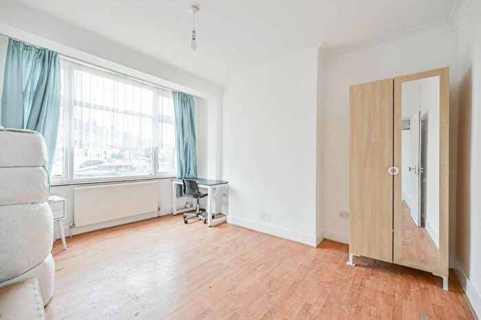 6 Bedroom Detached House To Rent In Sandford Avenue, , Wood Green, London, N22