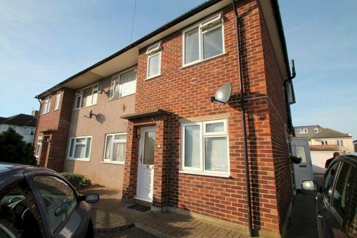 2 Bedroom Maisonette To Rent In Onslow Drive, Sidcup, DA14