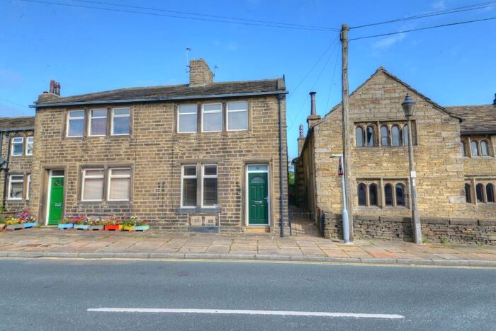 2 Bedroom Terraced House To Rent In North Street, Haworth, BD22