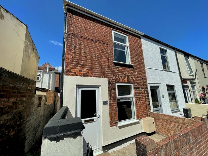 1 Bedroom House To Rent In St. James Walk, Great Yarmouth, NR30