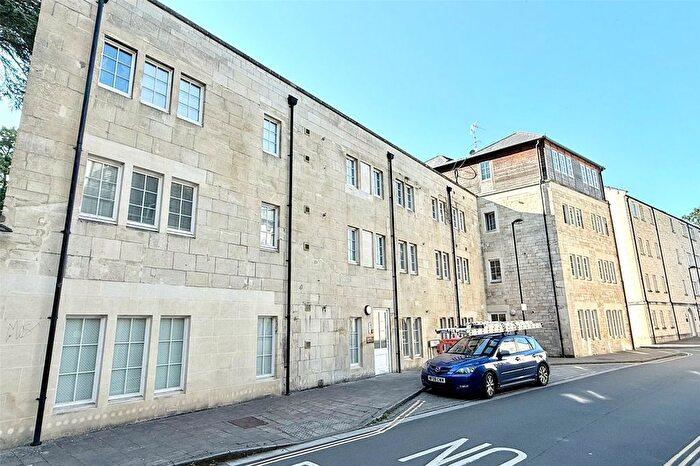 1 Bedroom Flat For Sale In Norden, Bradford-On-Avon, BA15