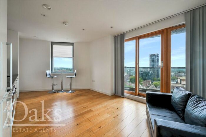 1 Bedroom Apartment To Rent In Altyre Road, East Croydon, CR0