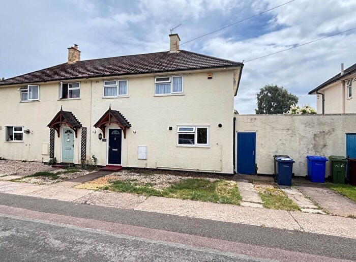 3 Bedroom Semi Detached House For Sale In Innsworth Lane, Gloucester, GL3