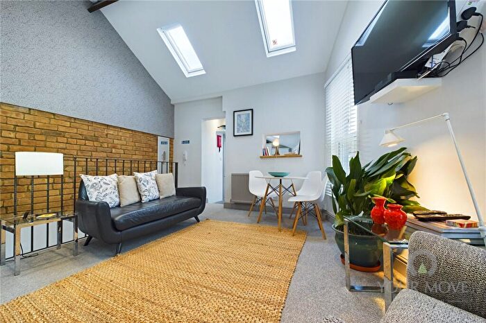 2 Bedroom Flat To Rent In Northcote Street, Semilong, Northampton, NN2