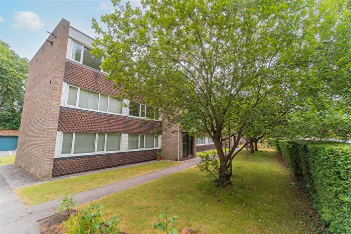 2 Bedroom Apartment For Sale In Brankgate Court, Lapwing Lane, Didsbury, M20
