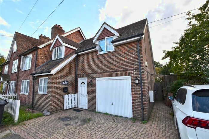 4 Bedroom Semi-Detached House For Sale In East Guldeford, Rye, TN31