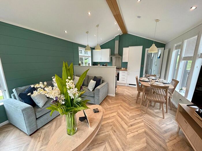 2 Bedroom Lodge For Sale In Prestige Skylark, Hengar Manor Holiday Park, Bodmin, Cornwall, PL30