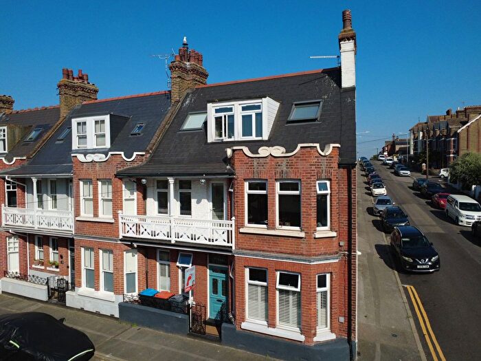 5 Bedroom End Terrace House For Sale In Truro Road, Ramsgate, CT11