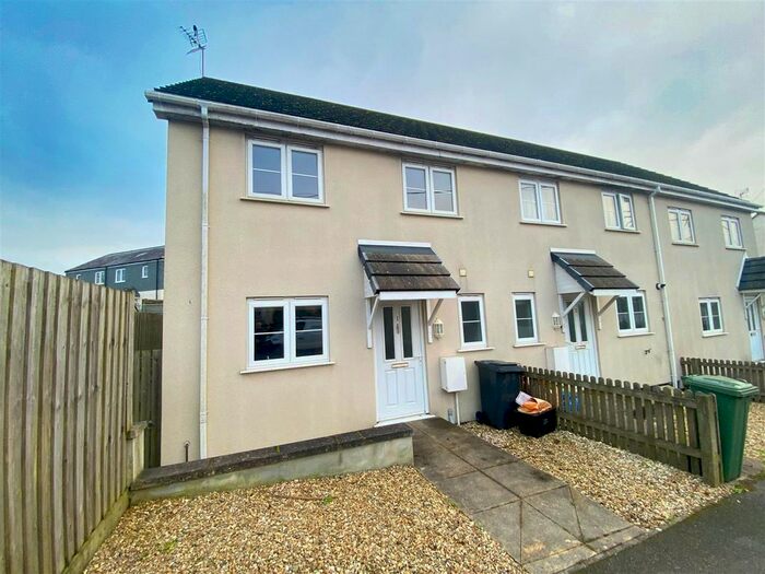 3 Bedroom End Of Terrace House For Sale In Chi Lewis, St. Erth, Hayle, TR27