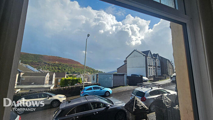 4 Bedroom End Of Terrace House For Sale In Kenry Street, Tonypandy, CF40
