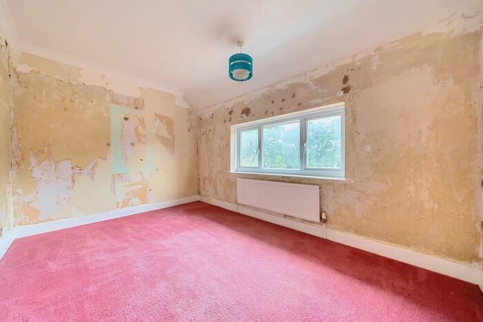 3 Bedroom Terraced House For Sale In Redbridge Hill, Millbrook, Southampton, SO16