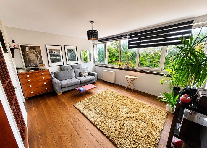 Studio For Sale In Quarry Hill, St. Leonards-On-Sea, TN38