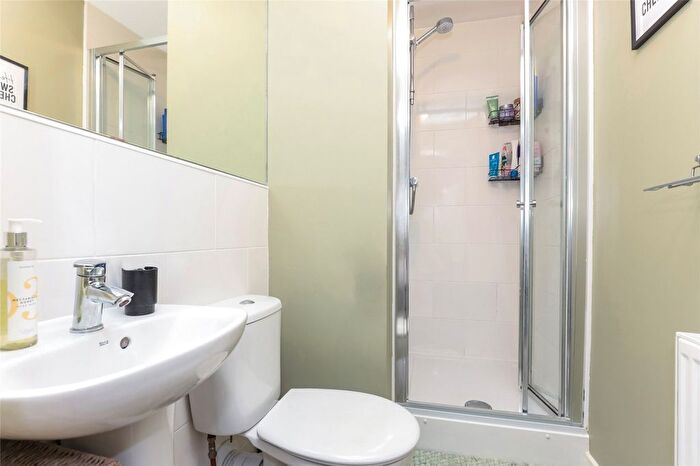 2 Bedroom Flat For Sale In Inverleith Crescent, Eastfield, Glasgow, G32