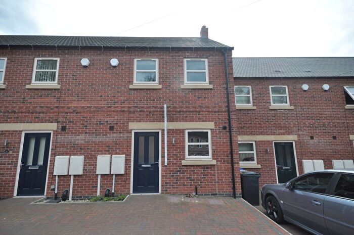 3 Bedroom Terraced House To Rent In Scalpcliffe Road, Burton-On-Trent, Staffordshire, DE15