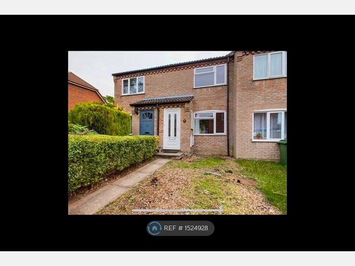 2 Bedroom Terraced House To Rent In Gainsborough Avenue, Diss, IP22