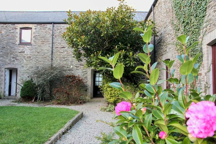 1 Bedroom Barn Conversion To Rent In The Courtyard, Penmount, Truro TR4