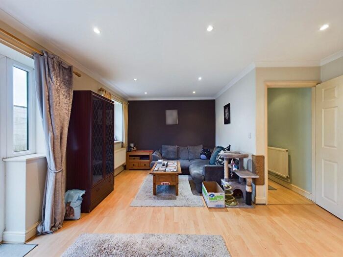 2 Bedroom Detached Bungalow For Sale In Garfield Road, St. George, Bristol, BS5