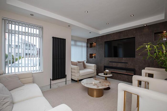 4 Bedroom Semi Detached House For Sale In Ty Fry Gardens, Rumney, CF3