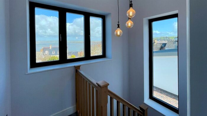 4 Bedroom Detached House For Sale In Torridge Road, Appledore, EX39