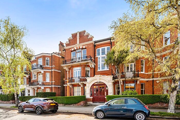 2 Bedroom Flat To Rent In Stamford Brook Avenue, London, W6