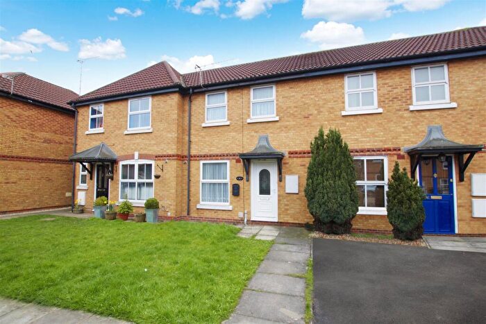 2 Bedroom End Of Terrace House To Rent In Pasture Close, Raybrook Park, Swindon, SN2