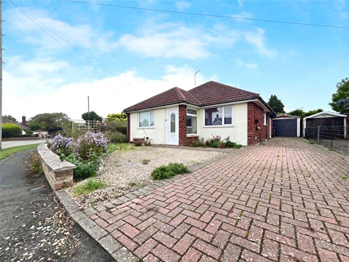 3 Bedroom Bungalow For Sale In St. Laurence Road, Winslow, Buckingham, MK18