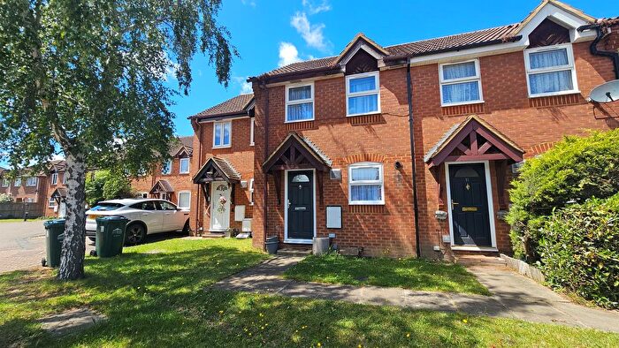 2 Bedroom Terraced House For Sale In Milton Gardens, Staines-Upon-Thames, TW19