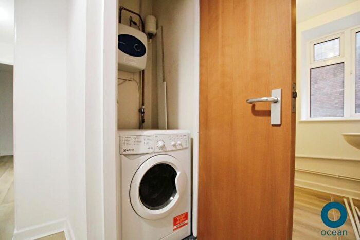 2 Bedroom Flat To Rent In Baldwin Street, Bristol, BS1