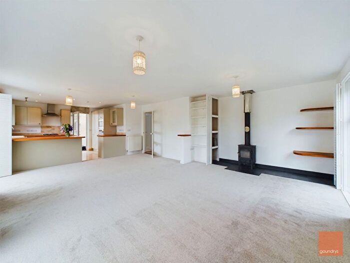 2 Bedroom Bungalow For Sale In Penwinnick Parc, St. Agnes, TR5