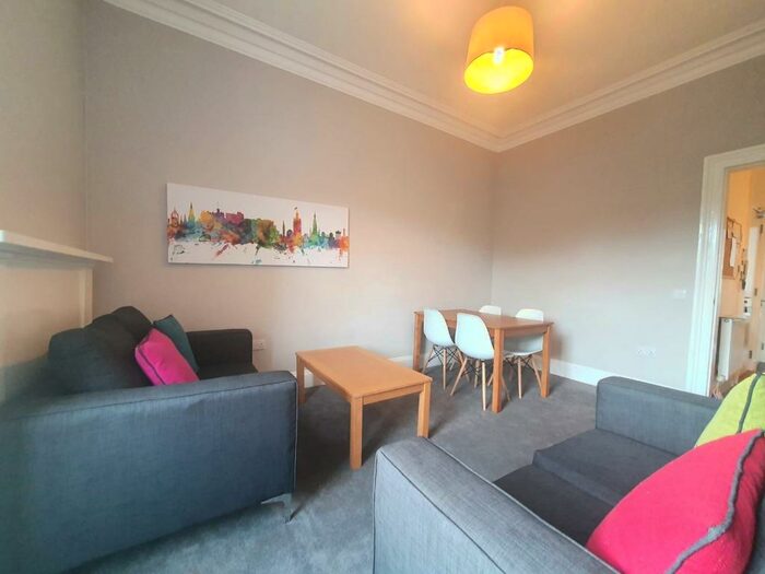 4 Bedroom Flat To Rent In Melville Terrace, Marchmont, Edinburgh, EH9