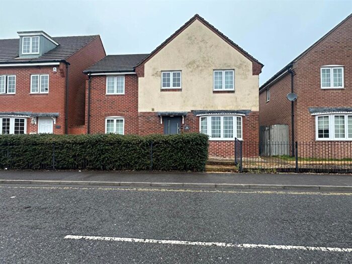 5 Bedroom Detached House To Rent In Herdwick Road, Andover, SP11