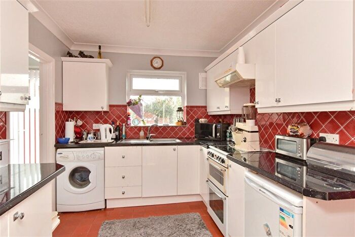 2 Bedroom End Terrace House For Sale In Mountfields, Brighton, East Sussex, BN1