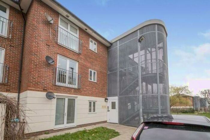 2 Bedroom Apartment To Rent In Abel House, Plumstead Road, London, SE18