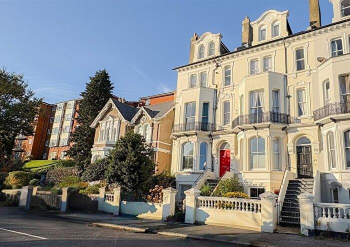 3 Bedroom Maisonette To Rent In St. Helens Road, Hastings, TN34