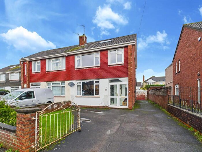 3 Bedroom Semi-Detached House For Sale In Whittucks Road, Hanham, Bristol, BS15