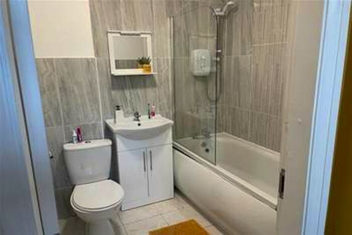 2 Bedroom Flat To Rent In Heritage Court, Shirebrook, NG20