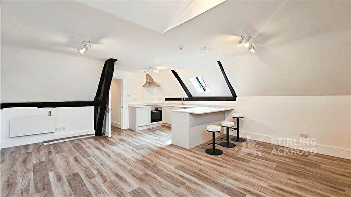 1 Bedroom Apartment To Rent In High Street, Guildford, Surrey, GU1