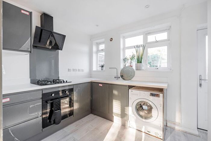 3 Bedroom Terraced House For Sale In Cubitt Road, Norwich, NR1