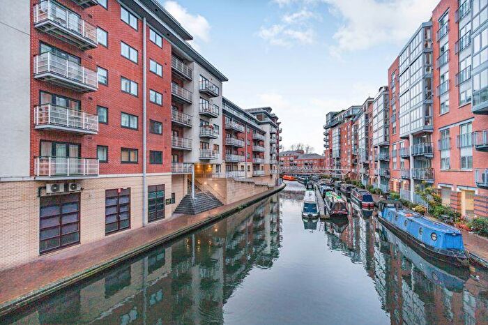 2 Bedroom Apartment To Rent In Browning Street, Birmingham, B16