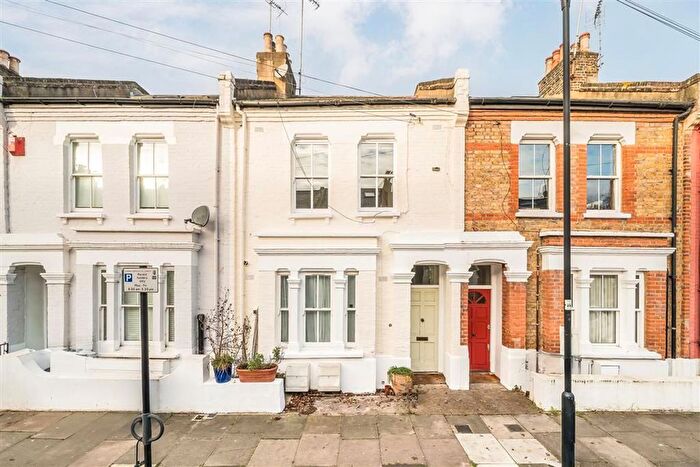 1 Bedroom Flat For Sale In Goldsboro Road, Vauxhall, SW8