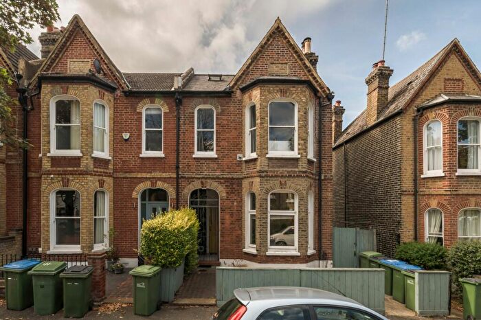 2 Bedroom Flat For Sale In Elliscombe Road, Charlton, SE7